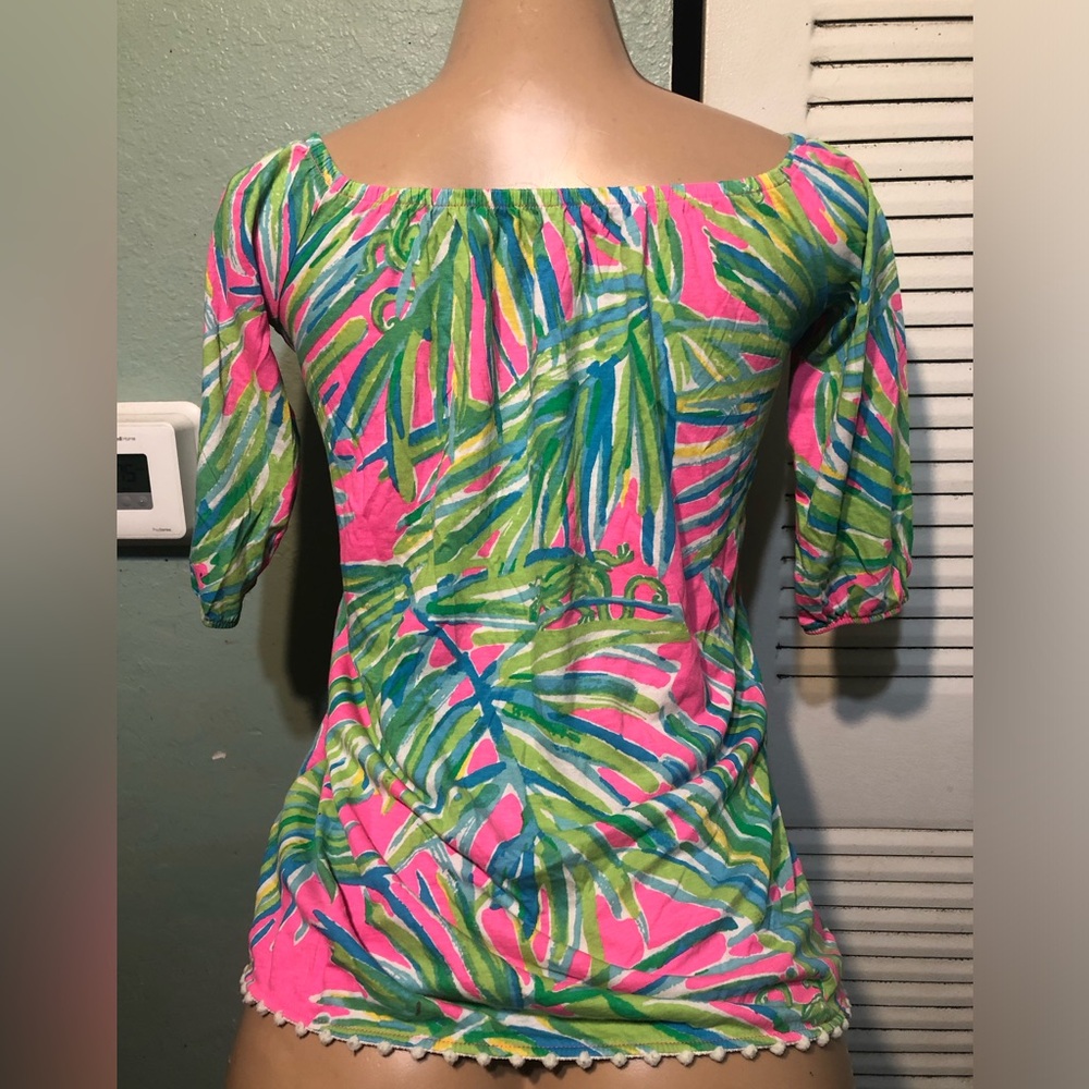 Lilly Pulitzer - Picture 2 of 4